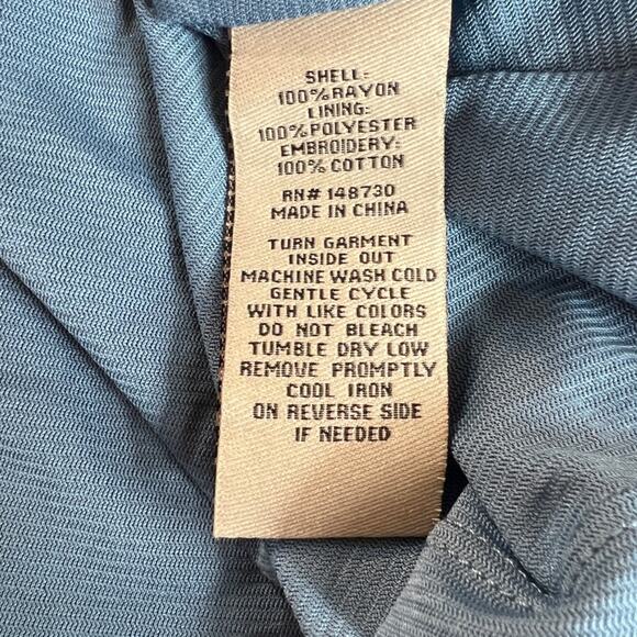 Beige by eci Blue Eyelet Floral Embroidered Fit and Flare Midi Sundress Size 12 - Picture 7 of 8